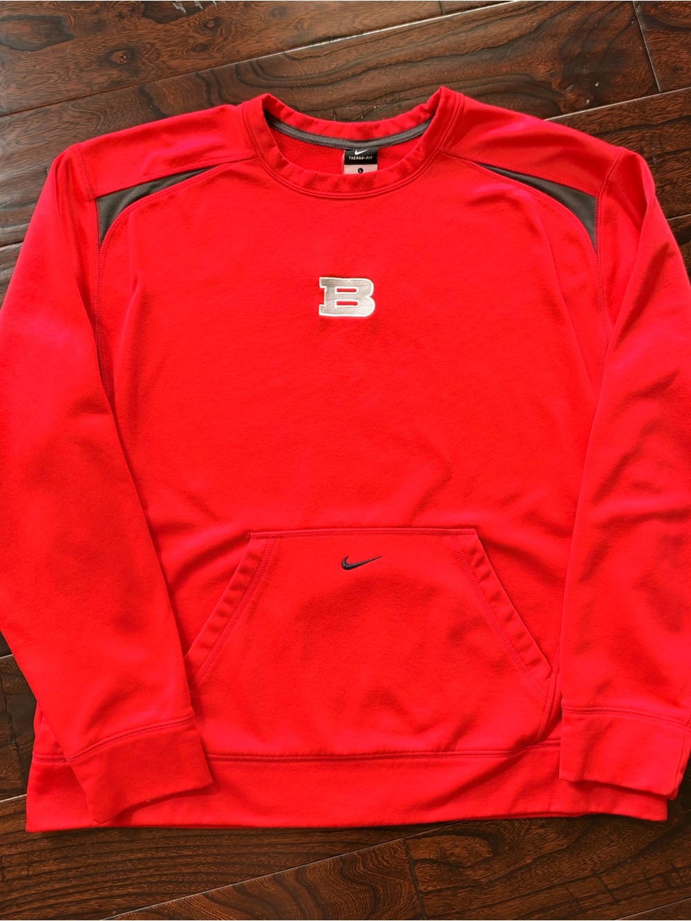 Nike Therma-FIT Red Crewneck Fleece Sweatshirt Bradley Braves Pockets Men’s L